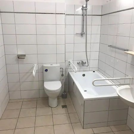 Jn Rzeczna 4 아파트